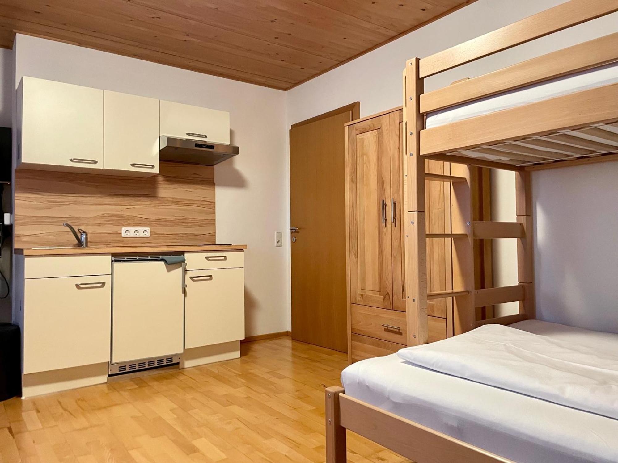 Sonnenblumenhof Guest House Mühlheim Екстериор снимка